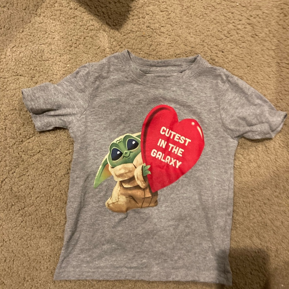 Star Wars Gray Tee with Baby Yoda and Red Heart